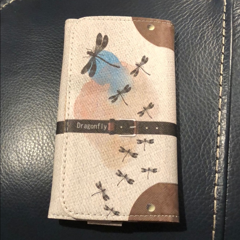 Dragonfly Case - Fits iPhone 6, 6+, 7, 7+ & X